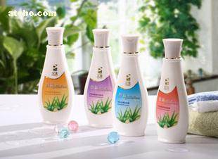 阿土伯網(wǎng)攜手中山市東區(qū)信美日用品商行開啟熱賣促銷，日用百貨一站式購(gòu)齊